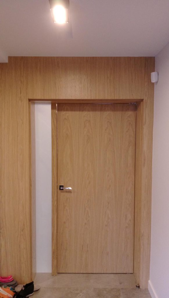 pełne drzwi drewniane